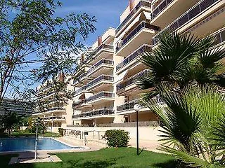 Uhc Village Park Apartments Salou Spain